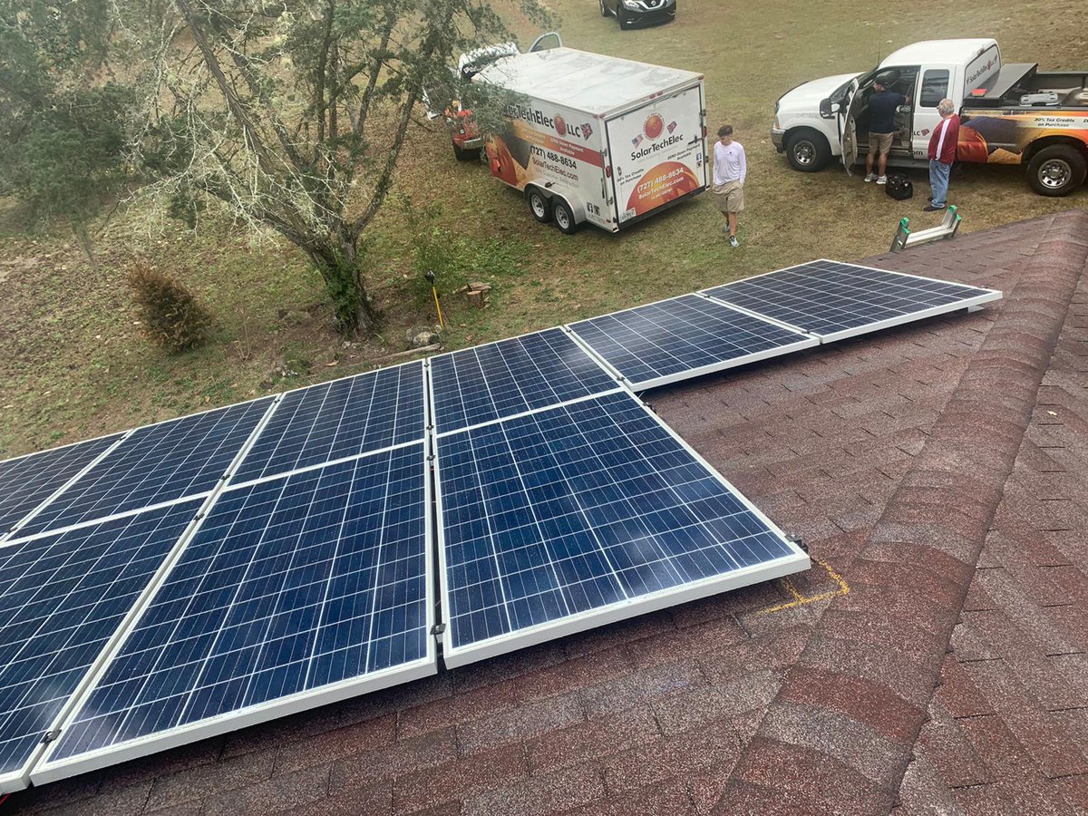 SolarTechElec_'s tweet photo. Mr Russel in Lake City Florida now has $0️⃣ Powerbill thanks to Florida’s number 1️⃣ SolarBrand installing7️⃣.4️⃣8️⃣KW System
☀️Solar Tech Elec LLC☀️
🛠All in-house Engineers
📈We monitor your systems 2️⃣4️⃣/7️⃣
Their system generates over $1️⃣8️⃣0️⃣0️⃣ worth of power per year! @SilfabSolar https://t.co/BL9Syap24y