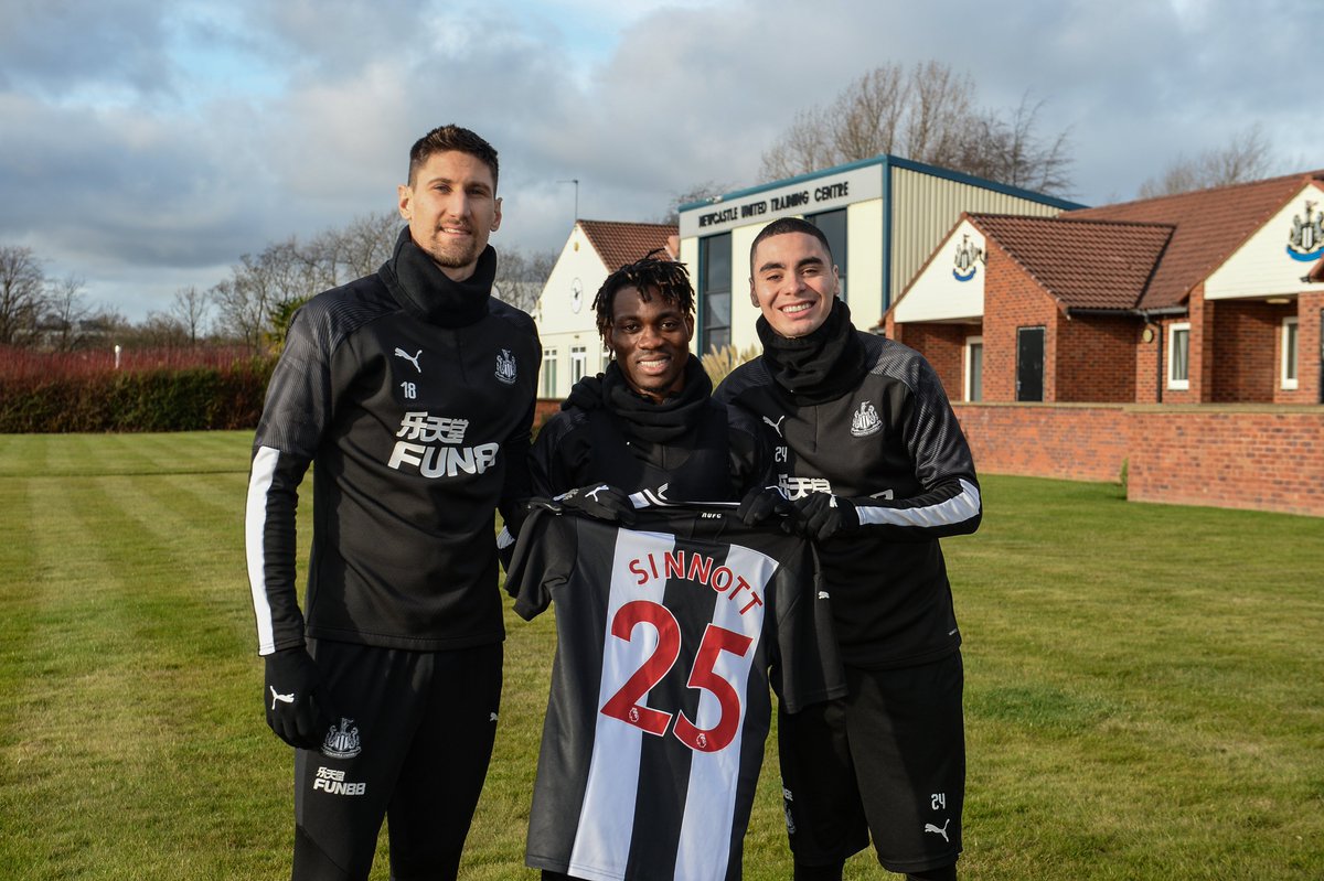Newcastle United tweet media