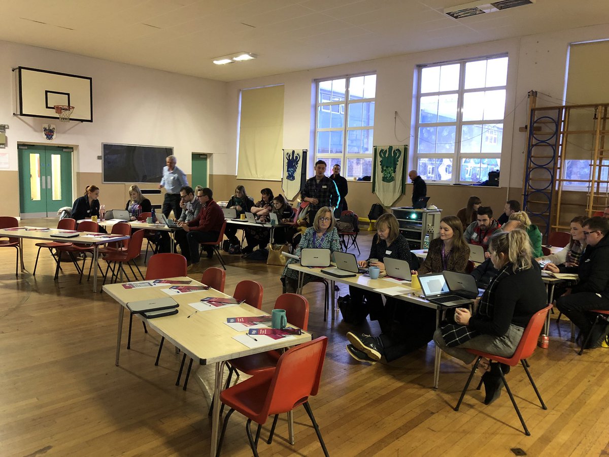 VitalYork's tweet photo. Fun with @Flipgrid at our #GoogleBoost event in Hull today. @MrReevesKemp shows whatโs possible! https://t.co/daY1ywJkLZ