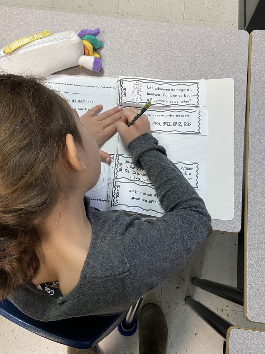 reneerodgerss_'s tweet photo. Starting our morning with a number talk is a great way to wake up our brains! πββ #mathmornings #welovemath #problemsolving @Buddy3896 https://t.co/quNYf5IzKi