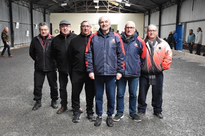 exp_comptable's tweet photo. Olivier Boudet, ancien président du district du Cher de football, a pris la tête de la Pétanque berruyère - Le Berry Républicain https://t.co/DryKkAIktl https://t.co/ytGG8XGab3