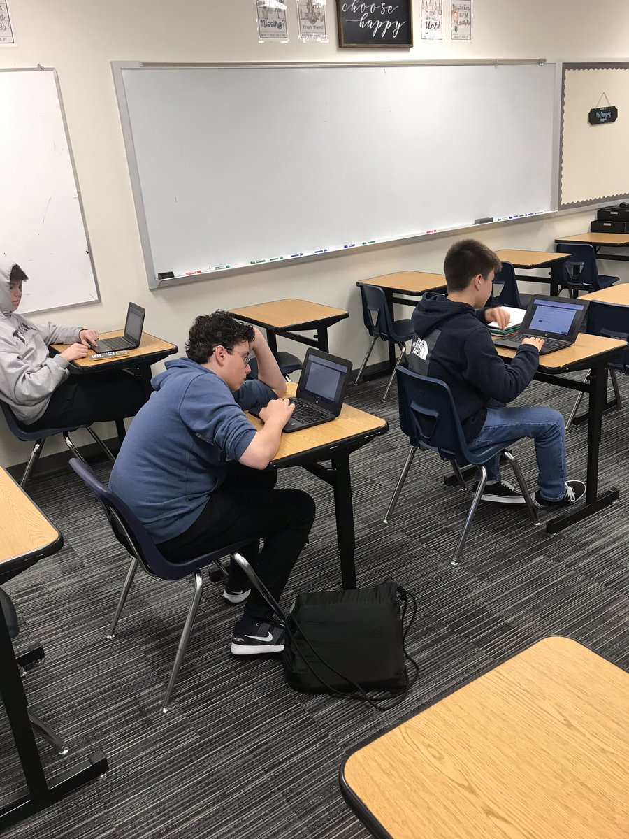 MrsGCalcAB's tweet photo. If you want extra practice to prepare for the Algebra 1 EOC, come join these students every Tuesday and Thursday in Mrs. Grayson’s room, B205!  They are putting in work! @Cen10titans #TitanMath #TitanTags #TitansLearn #FISDlearns #ourFISDstory https://t.co/bSaGeVa721