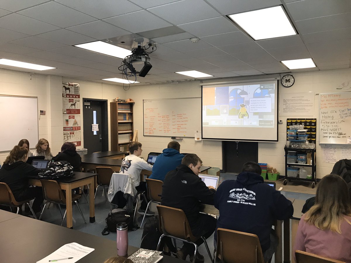 MrsMcCrearyMHS's tweet photo. Vocab game forever changed with @PearDeck flash card factory! My Plant and Soil Science Kids loved it! #BeMooreEngaging https://t.co/DopmYrfSFY