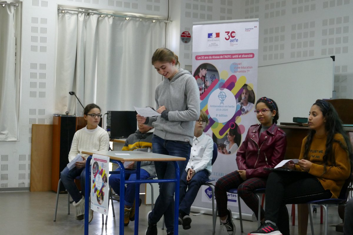 Lycee_Descartes's tweet image. [👉#DescartesEnDirect]Finale établissement #AEH2020 notre jury est fin prêt, nos candidats aussi... @aefeinfo #AEFE30