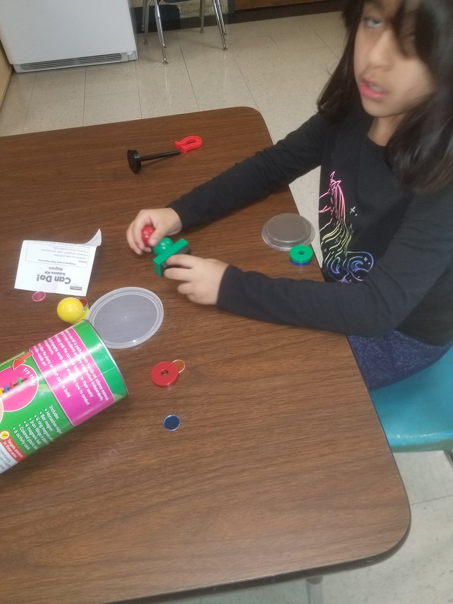 MyrickGlassNISD's tweet photo. #noworksheetwednesday
The kids experimenting with magnetism, rocks, and insects. Oh my! His fun!
@NISDGlass @NISDSpecialEd https://t.co/37XNQO1zHY