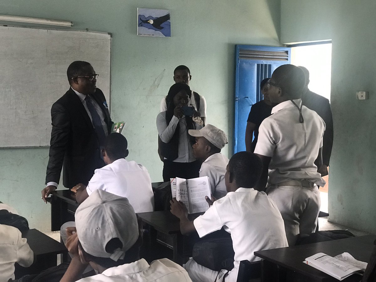 CeeOgbonnaya's tweet photo. More pictures from our Time Mgt. and Goal setting session with our class. Truly, in teaching you learn🥰🥰
#EmployeeVolunteer
#AccessBank
#RBDProjectLead
#iVolunteer https://t.co/AfAqot5YoS