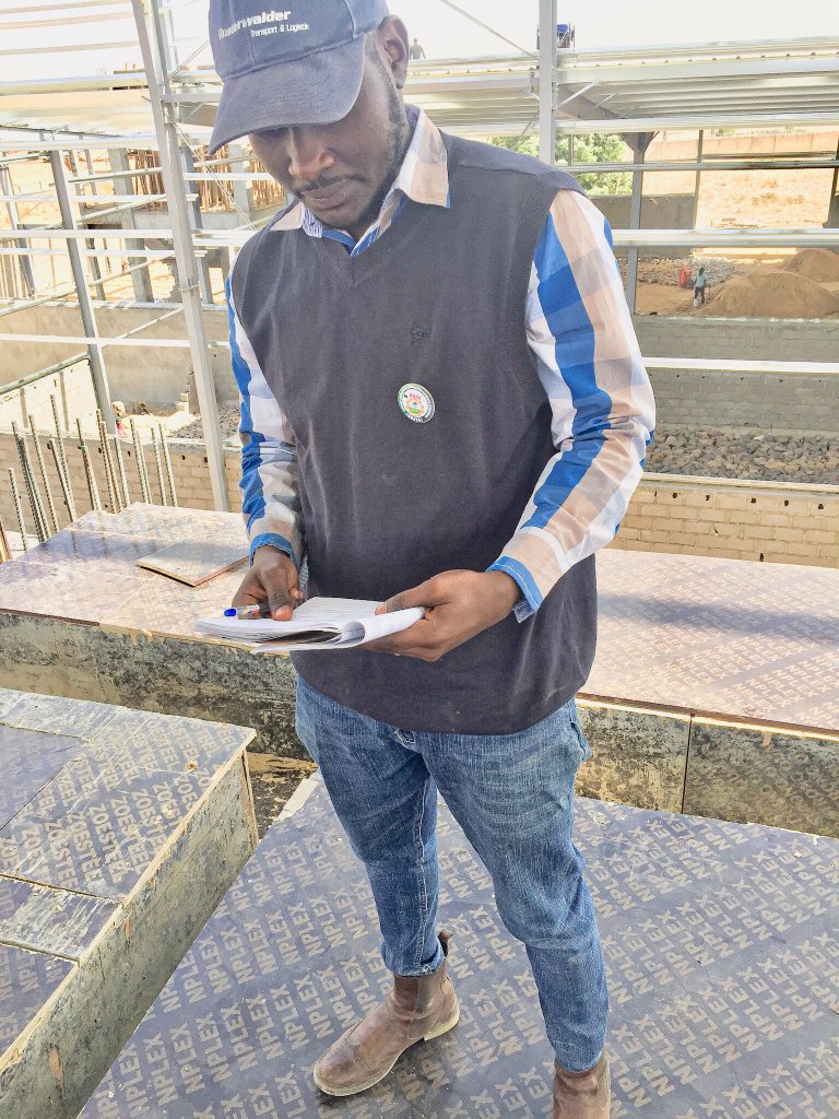 Sarkinarewa_'s tweet photo. Site Visit Day 2 #teamengineers 👷🏾♂️🏗 https://t.co/JX72bdHGrr