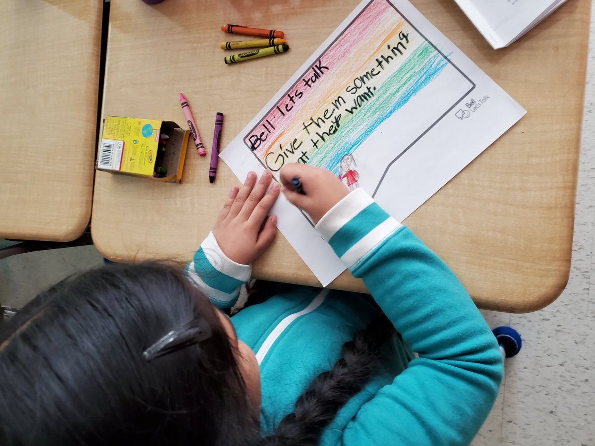 RSodhi15's tweet photo. In 2A we talked about how you can help someone have a good day. Afterwards students watched a video about #mentalhealth and created their #BellLetsTalk messages.
#climatepeel #endthestigma @FairlawnPSPDSB https://t.co/zJkpkDAEBj