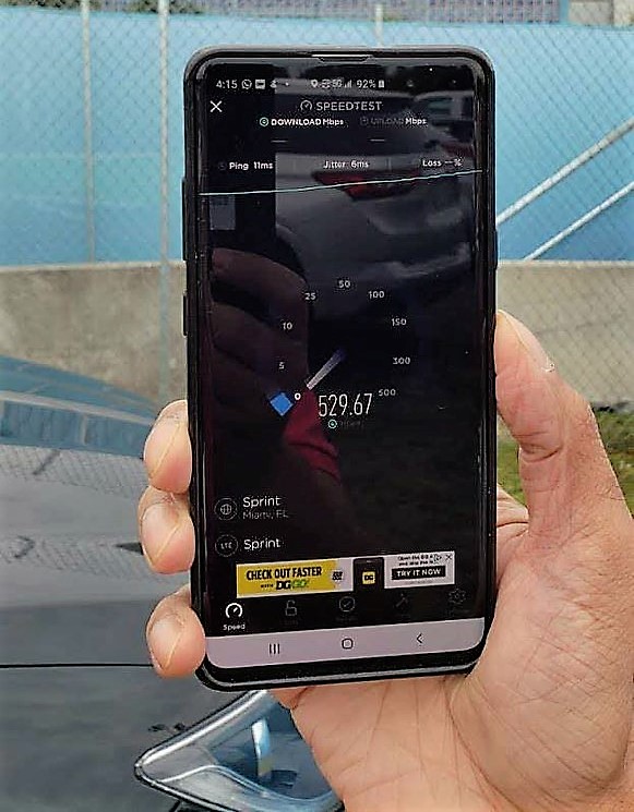 JohnSaw's tweet photo. The #SprintNetwork team is gearing up for #SB54 by testing out all the upgrades we’ve made in #Miami and around the stadium. Check out the killer speeds we’re seeing with #Sprint5G📶⚡️! https://t.co/NP3Ry261eC https://t.co/ffOicaYZLX