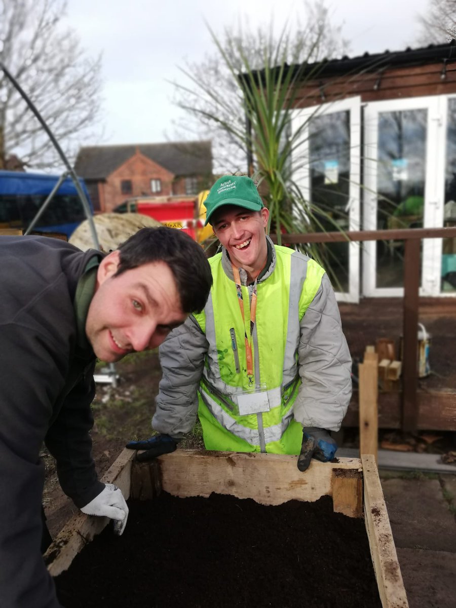 acenorthwest's tweet photo. The ACE Gardeners have been busy today tending to the garden and planting some flower beds!

#ThisIsAce
#AcePlaceGarden https://t.co/4VfN1Pnazf