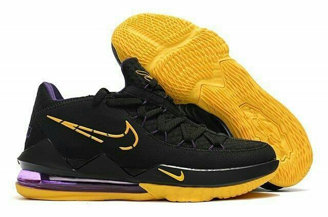 ASneakers11's tweet photo. The Nike LeBron 17 Low May Feature REACT Foam... #nikelebron17  #sneakercolorway 
#lebron17 #LeBronJames #lbj23 #lebron #LBJ #nike #nikelebron #lebron17 #basketball #basketballshoes #nikebasketball #nikelebron #kingjames #kingjames👑
#kicks #nbakicks #nba #nbasneakers #shoes https://t.co/LWMFDNWrO5