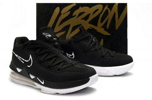 ASneakers11's tweet photo. The Nike LeBron 17 Low May Feature REACT Foam... #nikelebron17  #sneakercolorway 
#lebron17 #LeBronJames #lbj23 #lebron #LBJ #nike #nikelebron #lebron17 #basketball #basketballshoes #nikebasketball #nikelebron #kingjames #kingjames👑
#kicks #nbakicks #nba #nbasneakers #shoes https://t.co/LWMFDNWrO5