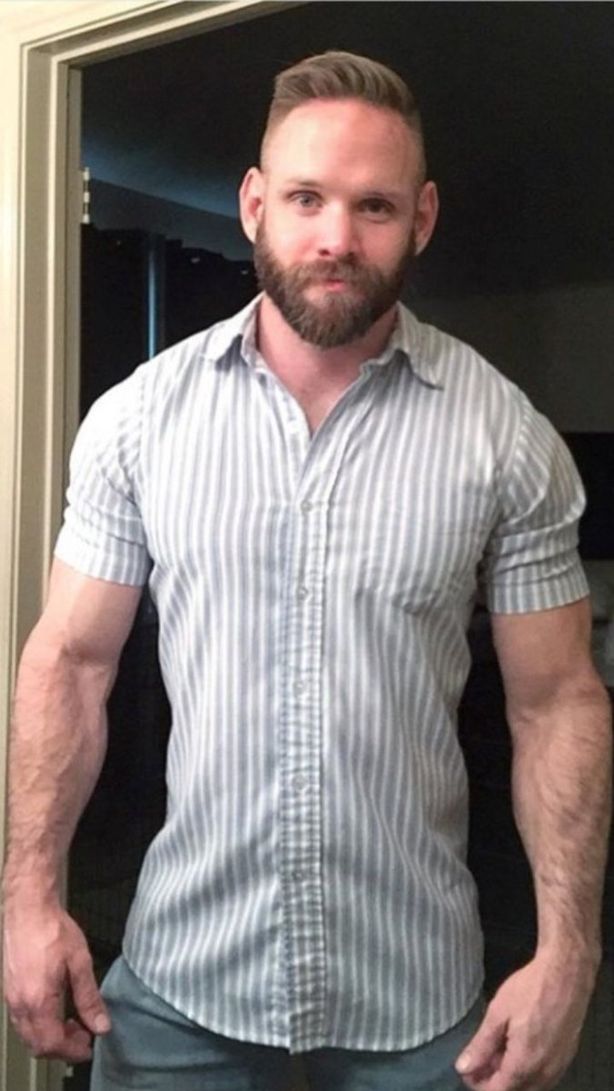 Maxerminegmail1's tweet photo. Standing up completely frozen and mindless this formally straight married man's brain is being completely reprogrammed ,his current sexual preference changed and a hunger for male cock implanted along with a foot fetish so he may better serve his gay male hypnotist!!!. https://t.co/K9O0t6kBUH
