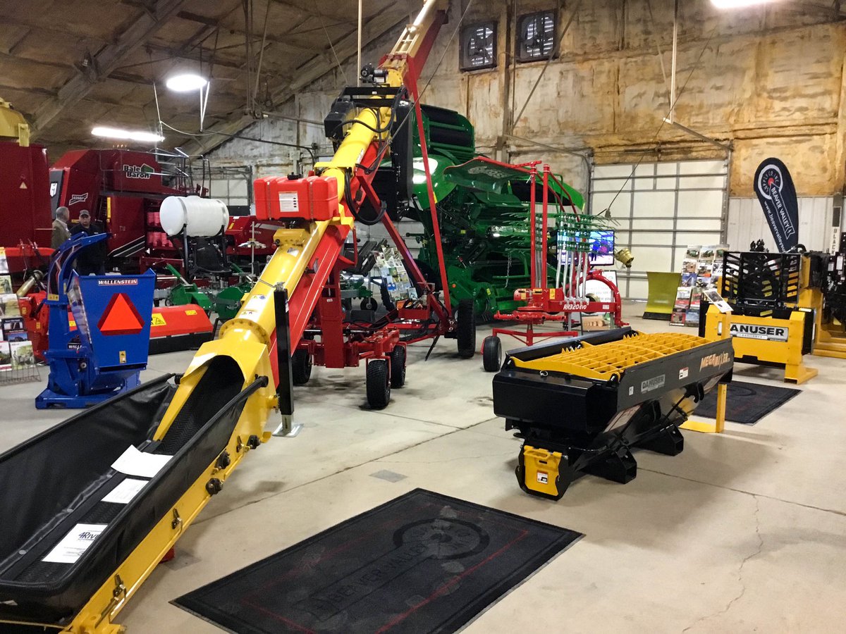 SupplyBeaver's tweet photo. Itโs day 2 of 3 here at the Colorado Farm Show in Greeley, CO! If youโre in the Greeley area, stop by our booth - A1.
#coloradofarmshow https://t.co/SU6FCHTfZB
