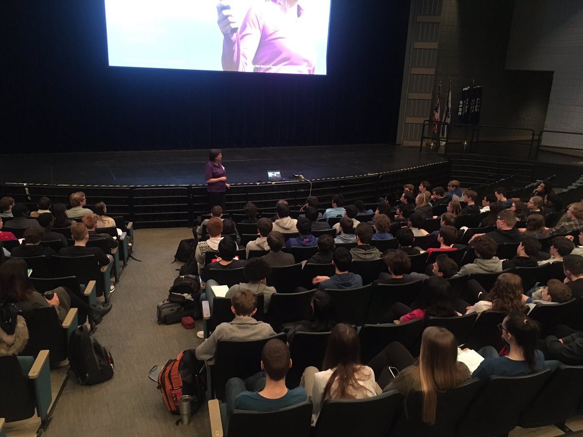 wkhsengineerin1's tweet photo. Great to have WKHS & TWHS PLTW STEM students together for Abbott Labs presentation #itsworthit #WKHSWolves @WKHSWolves #BeTheOne https://t.co/VFIBcFoDMD