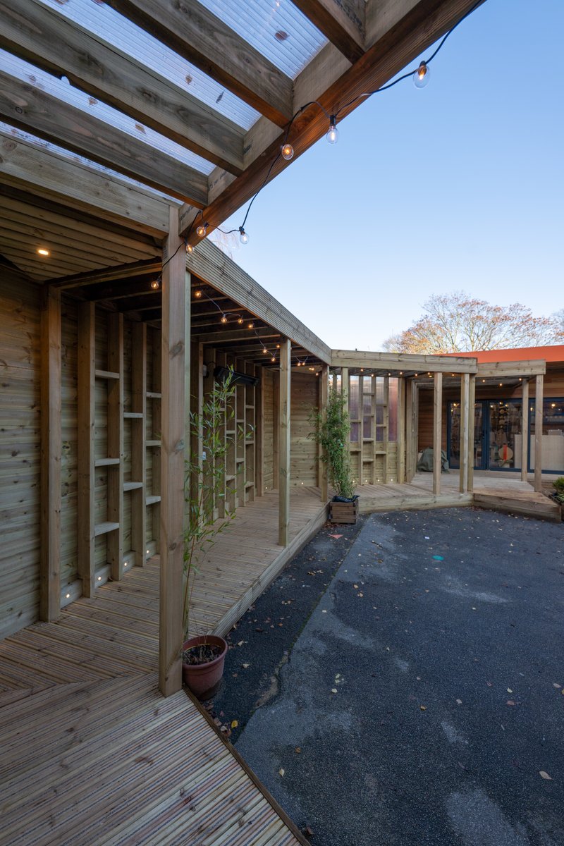 HarmerFitz's tweet photo. Timber frame connecting structure, fab little project @cliftonlearning @stpetersyork #earlyyears #wood #outdoorlearning #york #architecture #timberframe @timcornbill https://t.co/3eLYJjdSeC