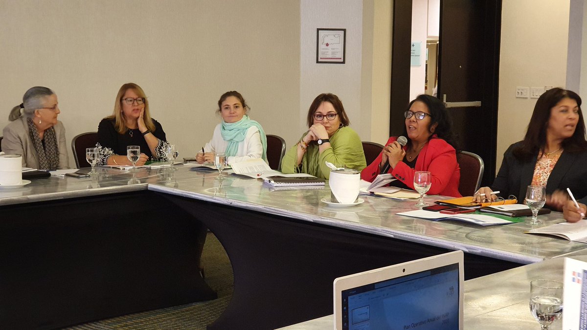 PARAP_II's tweet photo. Entre los presentes en 4ta Reunión Comité de Dirección, la Directora de Altair Asesores, Mabell Morillo, Mercé De Torres, Agregada de Cooperación y María González Jefa de cooperación @UnionEuropeaRD Entidades claves en los trabajos de #PARAPII https://t.co/6ipob0p271