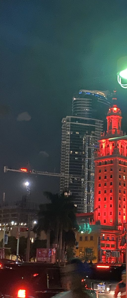 me_kimba's tweet photo. So there’s a big game headed to #Miami? 😉
#Traffic is a special kind of #hell this week🔥#SBLIV #SuperBowl #SoFla #native #goodlucktousall https://t.co/5O3cWk0vvJ