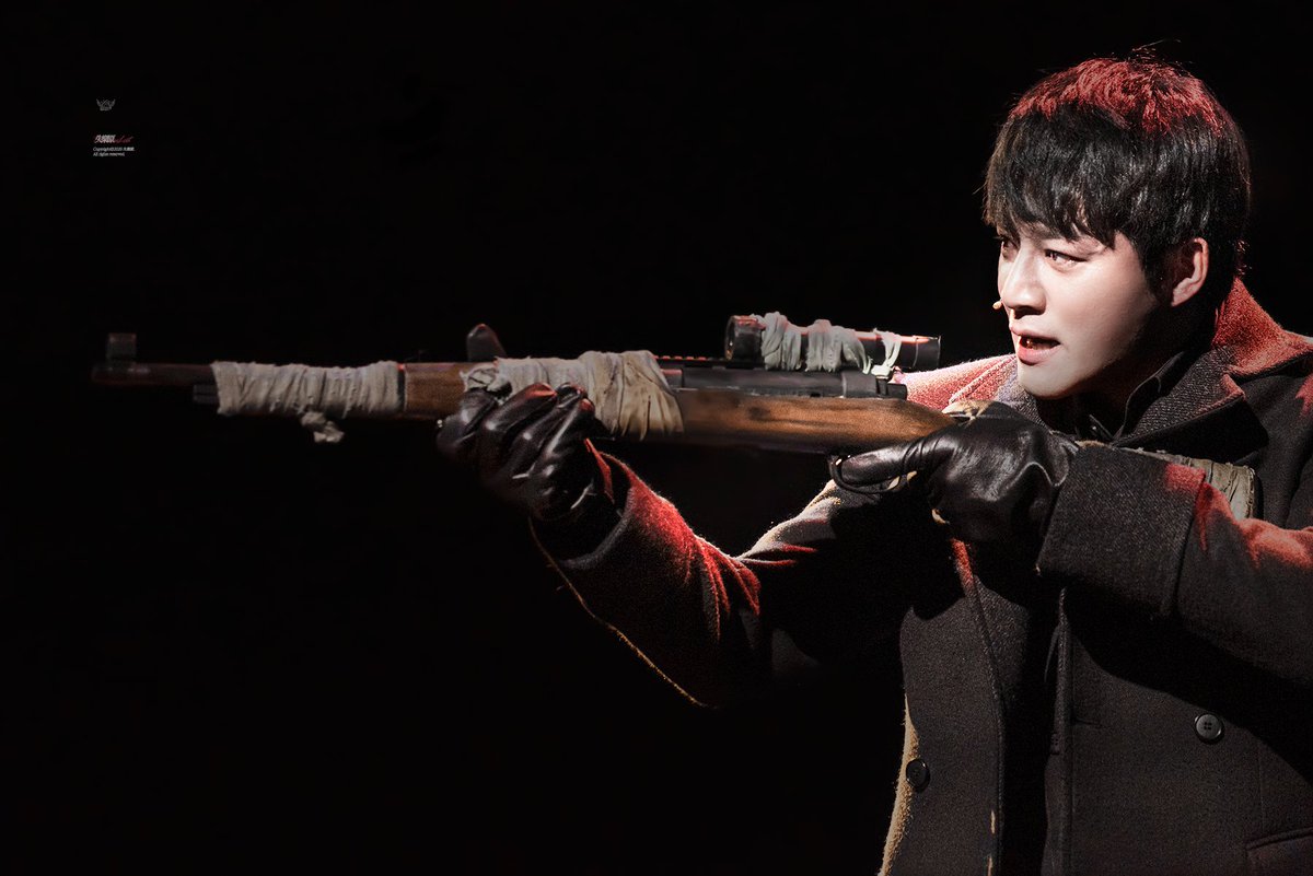 𝐍𝐈𝐆𝐇𝐓𝐆𝐋𝐎𝐖 tweet media