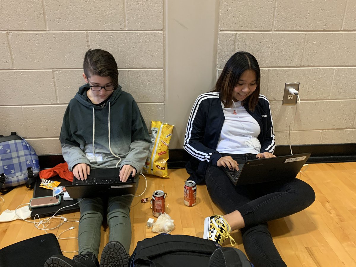 WHMS_News's tweet photo. @westhallmiddle students getting ready to present at the Hall County Tech Fair #hallcotechco20 https://t.co/gXhSwxYk80