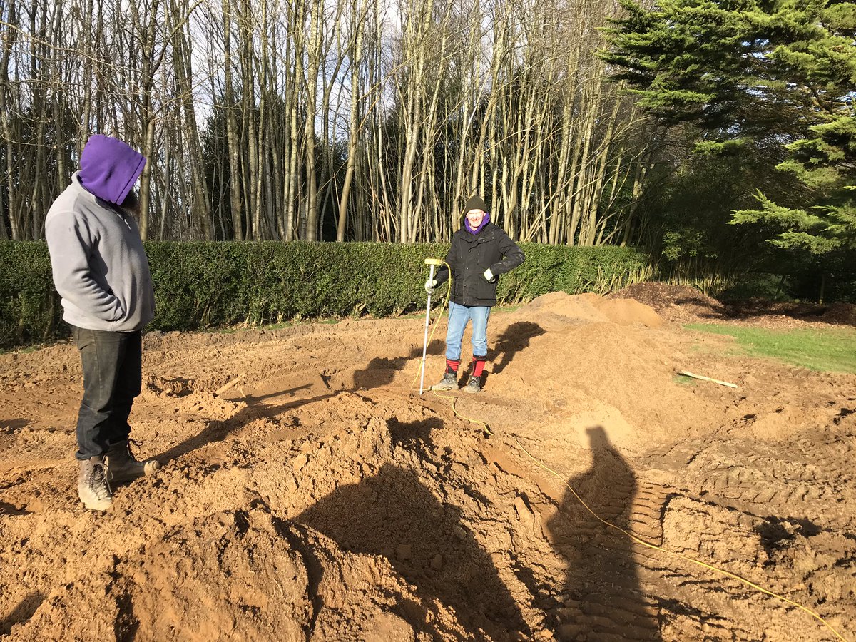 Day 6 on this project and levelling is going well. Footings are going in and everyone is still smiling! Mainly because our <a href="/ZIPLEVEL/">ZIPLEVEL - Technidea Corporation</a> is making things so easy. <a href="/PollyannaWGD/">Pollyanna Wilkinson</a> <a href="/GroundscareP/">GroundsCare Products</a> #LifesBetterInBoots
