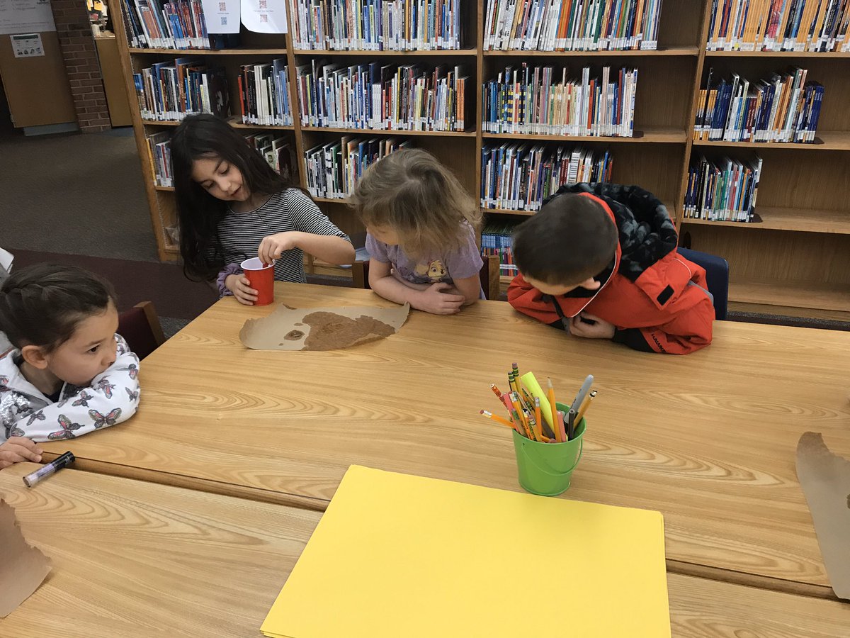 MrsMRuff's tweet photo. I’m having fun with the Kindergarten and First graders in STEM Club! Today was day 2 of STEM Club! We learned that water is “sticky” & has surface tension by seeing how many drops of water we could fit on a penny before it spilled over. #vbrocks @sdjvanburen #sdjstem https://t.co/Nft8VBJILc