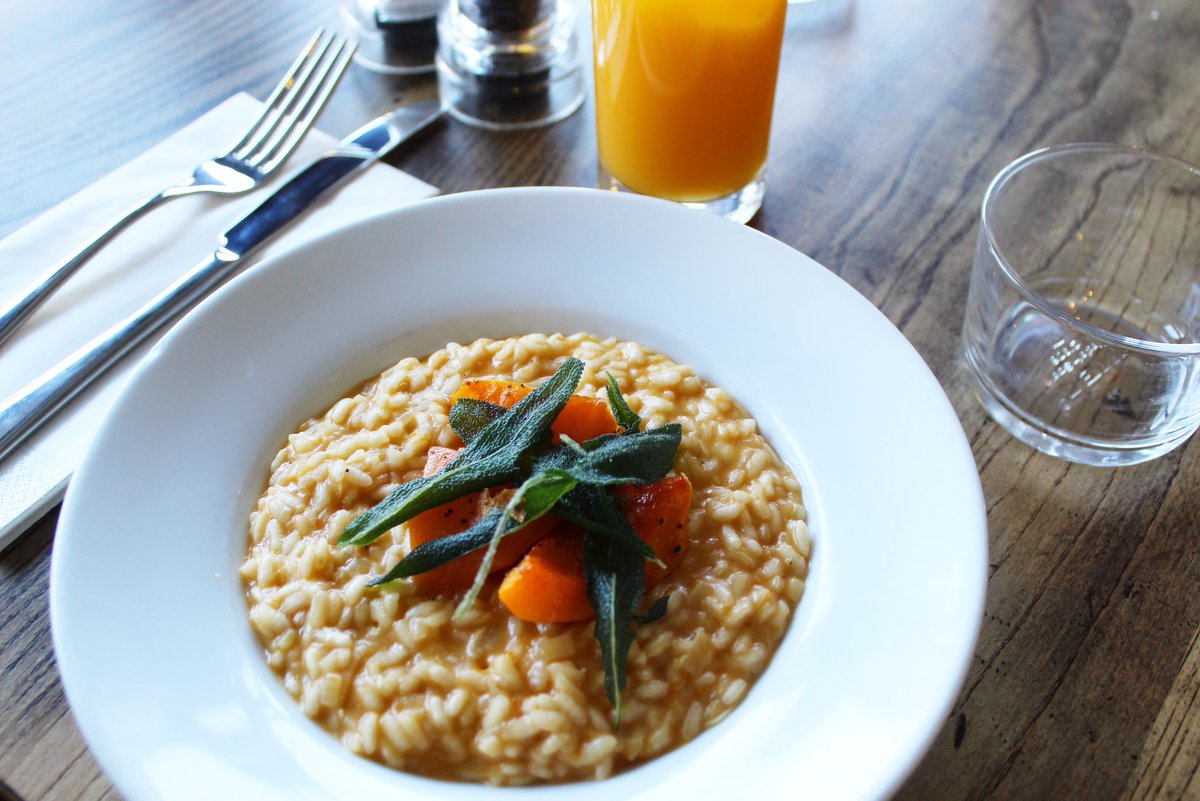 StudioKitchenN1's tweet photo. Make sure you pop by this week and try our delicious Butternut Squash Risotto with crisp sage🍽.
.
https://t.co/FM7V47WuUL https://t.co/42nS45nIay
