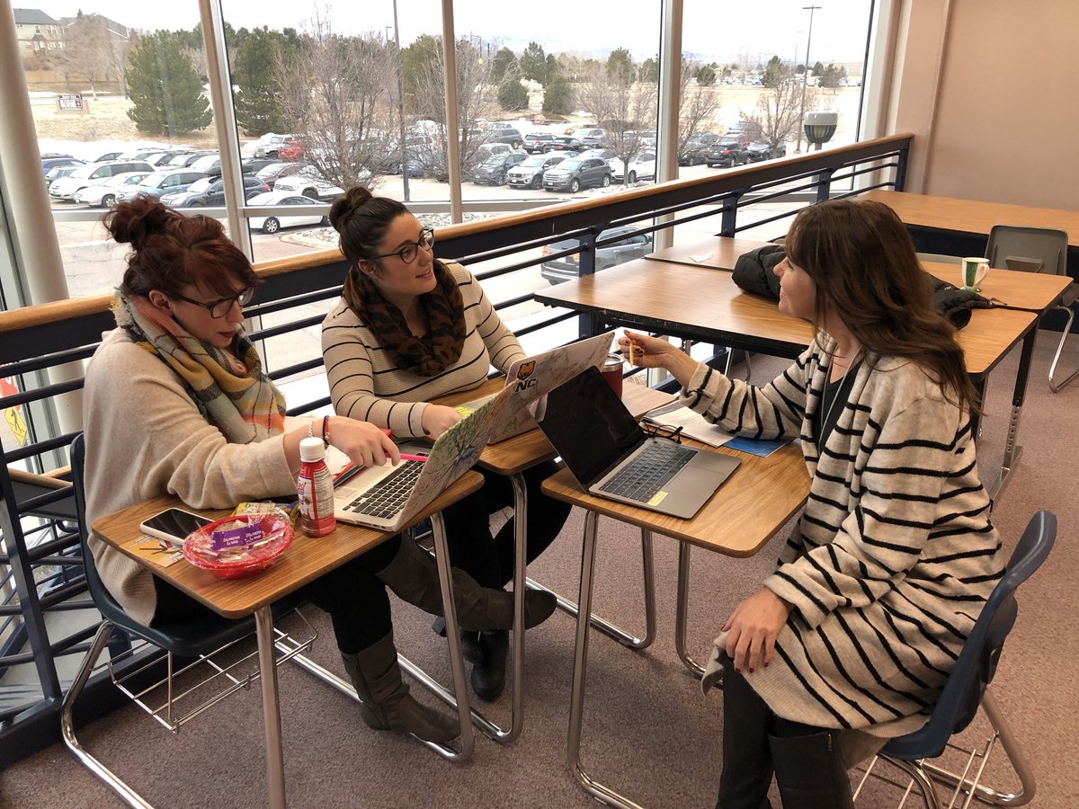 Teacher collaboration! #Mysteryinthehistory #Ranchviewproud ⁦@ErinKyllo⁩ ⁦<a href="/RanchViewMS/">RVMS</a>⁩