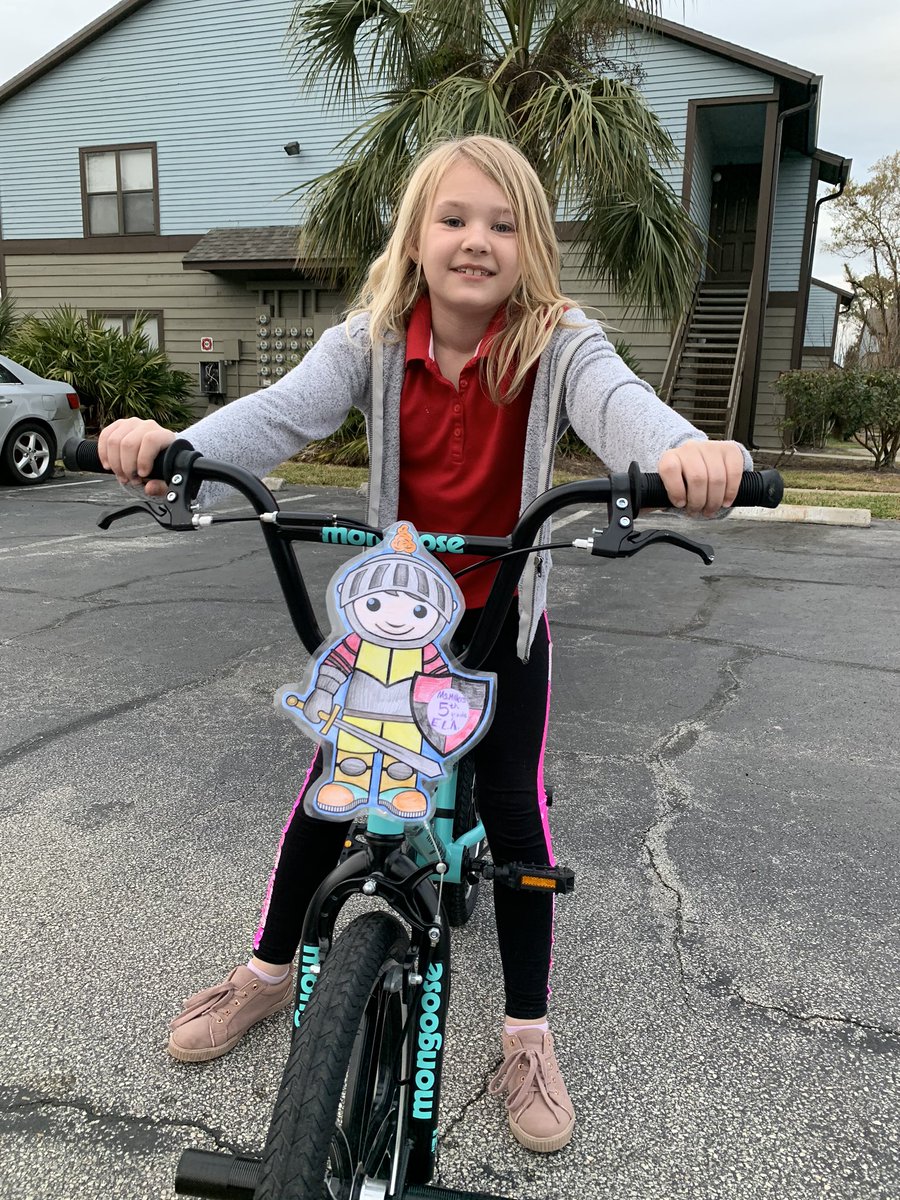 AMiller02321996's tweet photo. #VCSCLW2020 #HHSFlatKnight @HHSK8Knights Flat Knight is on the move! https://t.co/gUmzmhaR2B