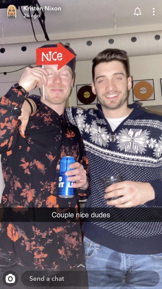 d_nixon88's tweet photo. @shifty_8 @Dunks7272 #BellLetsTalk https://t.co/wzER8YXvtT
