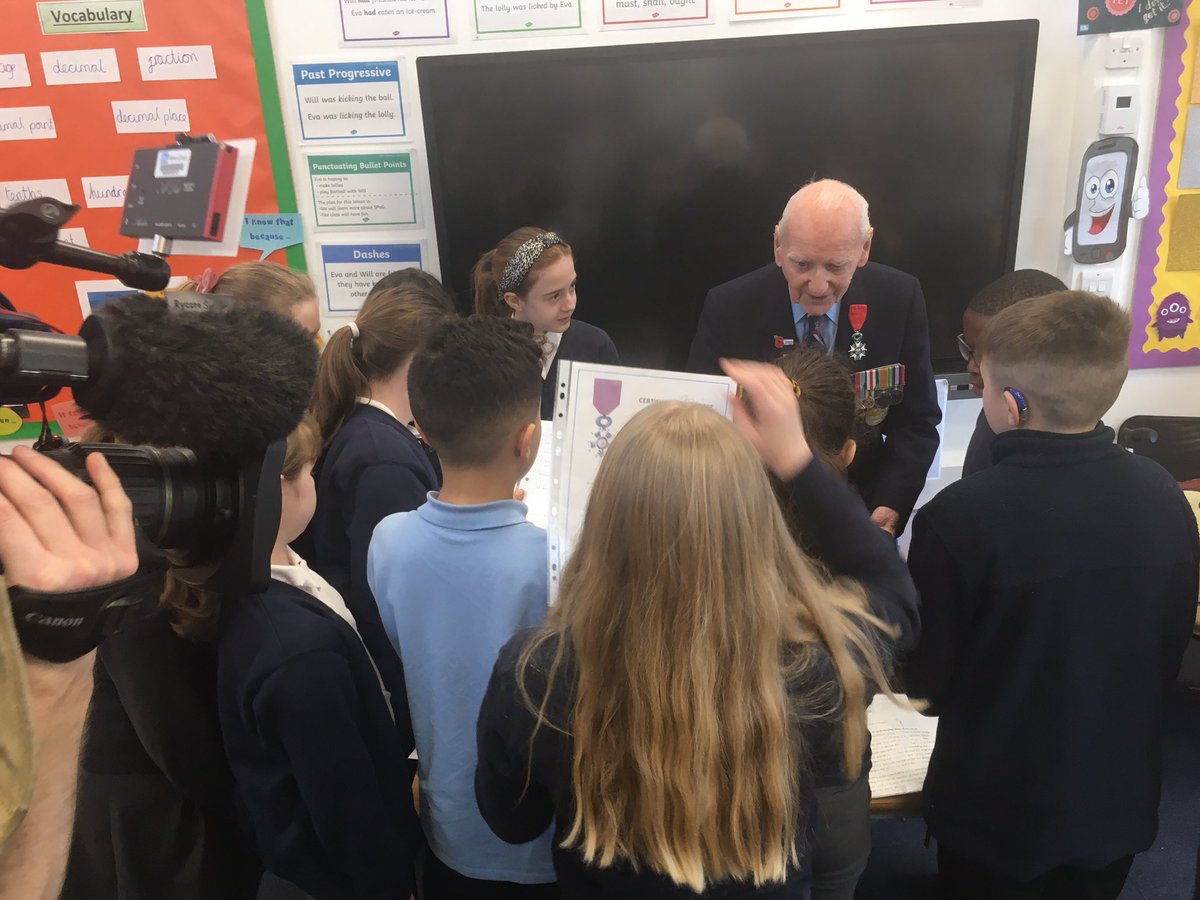 JonKeighren's tweet photo. Thank you to the children of Hungerford Academy in Crewe for welcoming D-Day veteran Bernard Morgan alongside @PoppyLegion @PopInMersey. The Year 6 kids were amazing! https://t.co/B636Y0NdmV