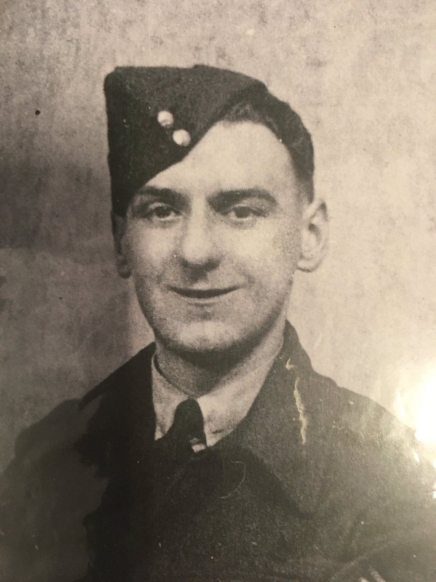 JonKeighren's tweet photo. Thank you to the children of Hungerford Academy in Crewe for welcoming D-Day veteran Bernard Morgan alongside @PoppyLegion @PopInMersey. The Year 6 kids were amazing! https://t.co/B636Y0NdmV