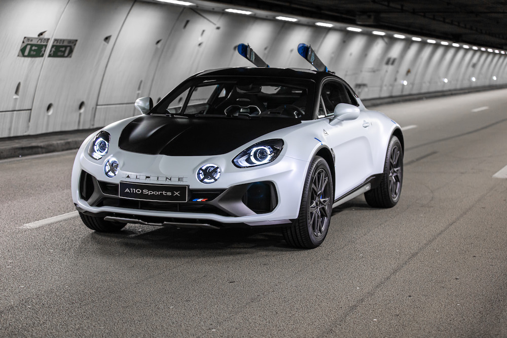 R0bertAndrew's tweet photo. Révélée hier soir au Festival Automobile International, l’Alpine A110 Sports X explore une nouvelle facette de la sportivité. Une source d’inspiration inépuisable pour les designers Alpine.

#Alpine #formationautomobile #bacprorepcar #formationcontinue https://t.co/k03MP0oo0x
