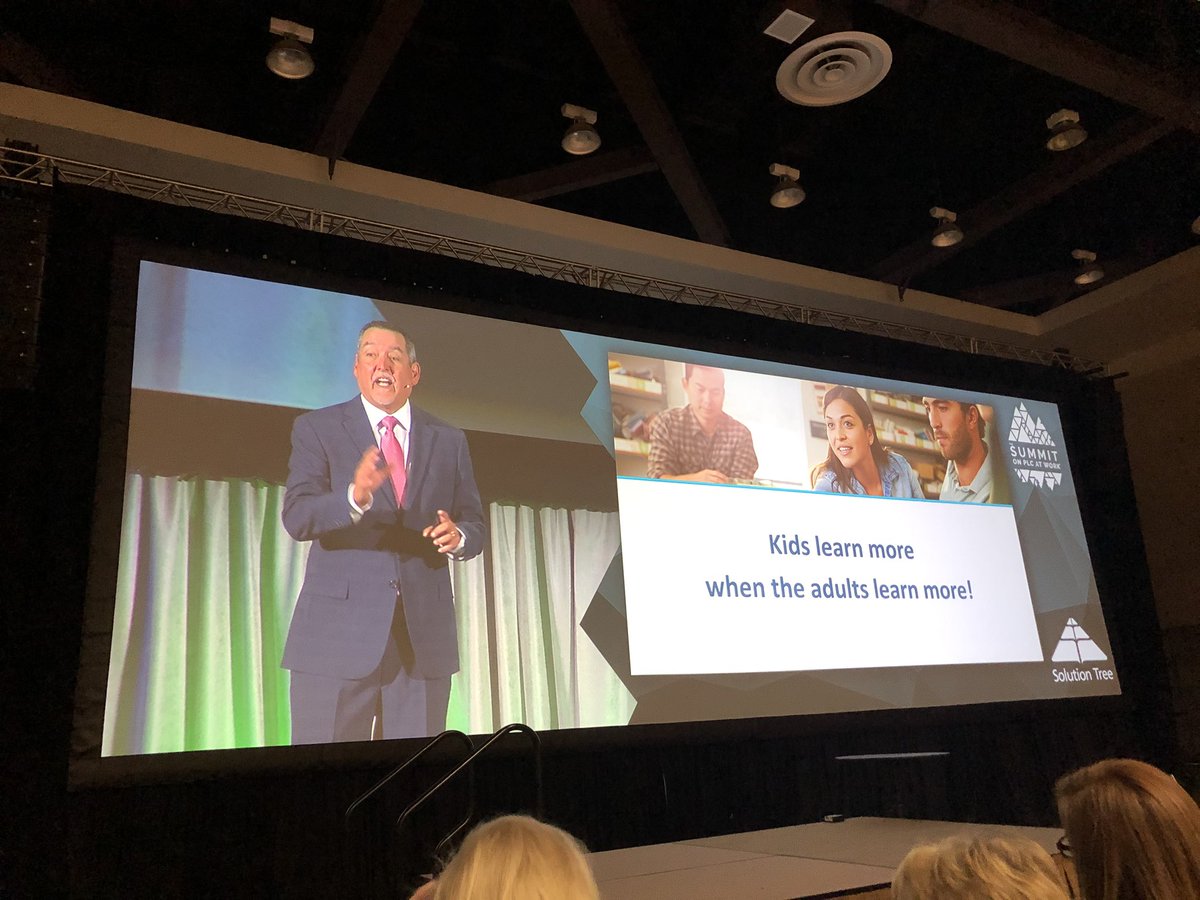 smifferz5's tweet photo. #PLCSummit day 2!! Couldn’t agree more with this statement! https://t.co/gpRyAGzgIN