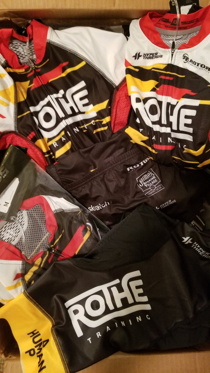 rothetraining's tweet image. New threads are here! Thanks @hyperthreads_ for the quick turn-around! If interested in buying a kit, we got a few extras. (DM us). #newkitday #rothetraining #myhyperthreads