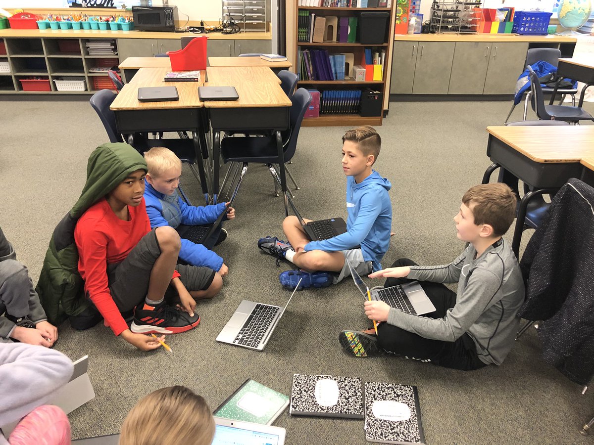 TiffStewart_6's tweet photo. They’ve researched, picked a side, and now they debate! @PinkElementary @ChelsNHill @ci_elem @friscoisd #FISD5 https://t.co/td2yy1mnL5