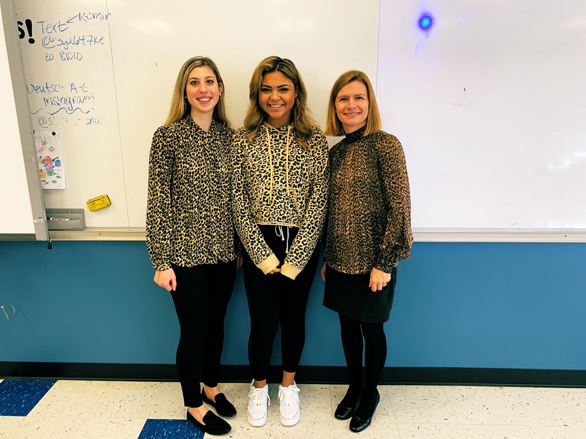Bison_Caeruleus's tweet photo. Cheetah day in J wing!! ๐๐พ๐บ#LatinFam #GermanFam https://t.co/VnlkGUx7jE