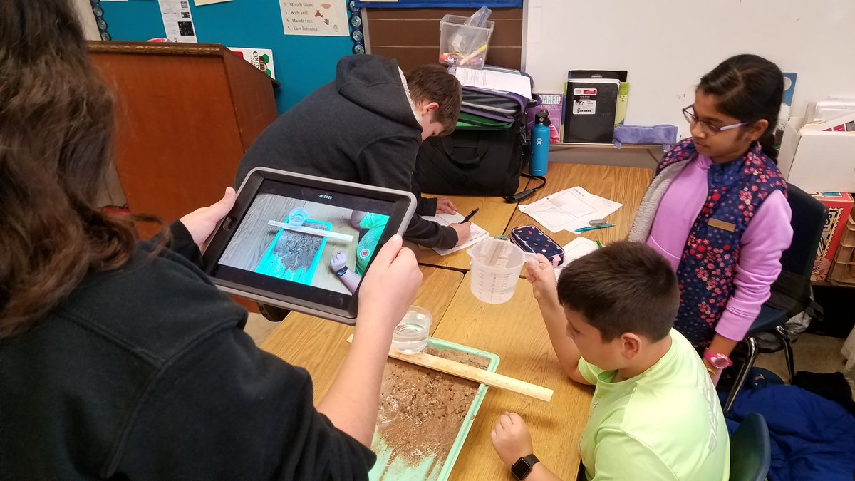 Massad_Class's tweet photo. Great time exploring stream tables. Students connected what they know about energy, forces, mass, and gravity to landform formation. @AISD_Science @Patton_Pioneers https://t.co/t7WogUlybn