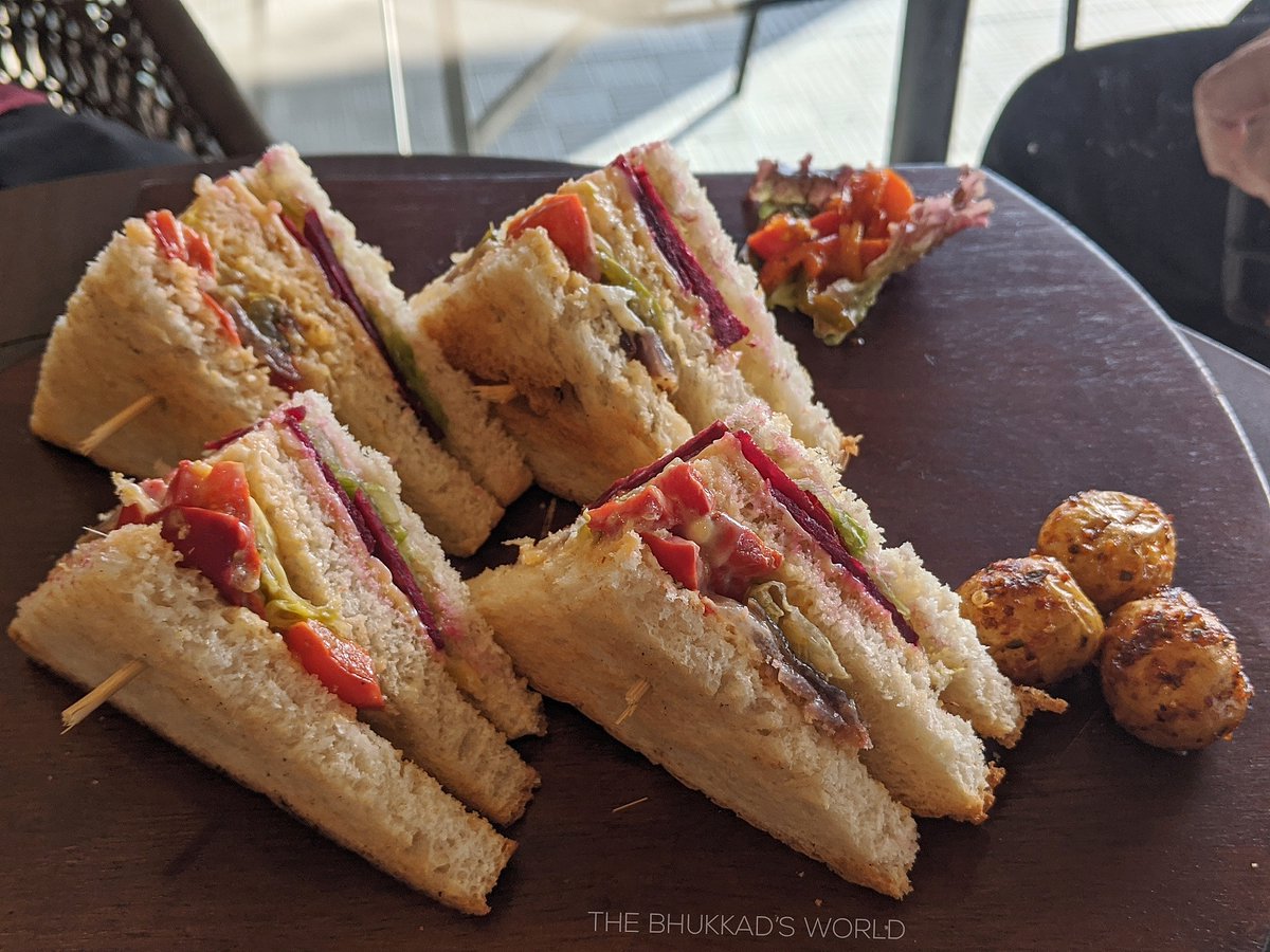 How many of you love club sandwiches? 🤩

In pic📸: Veg Club Sandwich by <a href="/CafeCoffeeDay/">Cafe Coffee Day</a>

#sandwich #sandwichlove #sandwichlover #sandwichporn #clubsandwich #clubsandwiches #foodporn #foodpics #foodgasm #foodies #foodblog  #mumbaifoodtrail #brunch #lunch #lunchgoals #brunchgoals