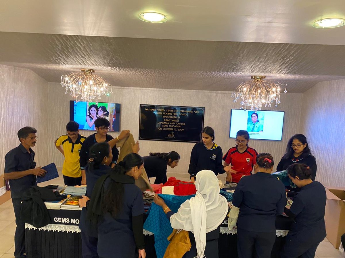 ElishaSengupta's tweet photo. Another successful sharing table event with Raji, Anjali, Shrishti,Neha, Bianca and Esha. Thanks to @TraffordGregor1  for all you support. https://t.co/cqo8Vo9Os8