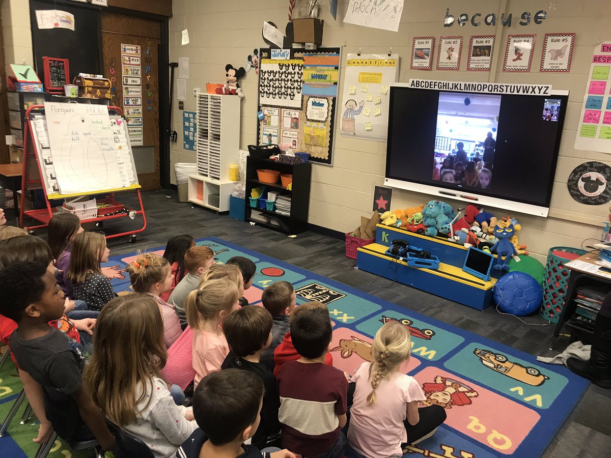 nadiadekoch's tweet photo. Mrs. Tudor’s students had their first skype experience with a school in Alaska. Our students’ faces were priceless when they were told that students in Alaska don’t go out for recess if it is below -20 degrees! https://t.co/OE4CwX0EzH
