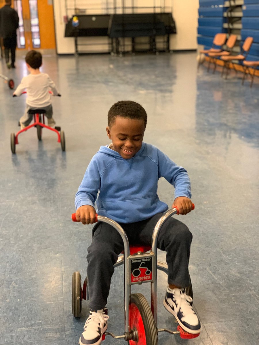 Jenprek's tweet photo. Fun times in P. E. @suptking @OESrockSTARS thanks @fayemac13 for getting the bikes out! https://t.co/iNXgEvXhwD