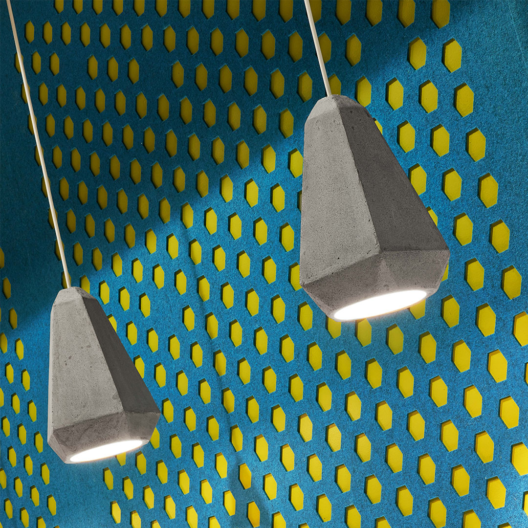 smallwoodinc's tweet photo. SMALLWOOD #colorwednesday! One of the best ways to add life and personality to space is with COLOR! For this project we played with FilzFelt, textures, and glass panels. #interiordesign #colorpops #filzfelt #playingwithtextures
@ChickfilA https://t.co/71p4obCwv9