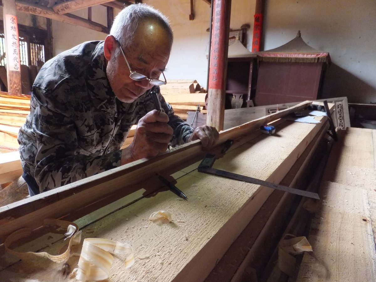 CamHarvard's tweet photo. Happy first week back! We're excited to kick off the new semester with a lecture by Dr. Huizhong Bin: "Conceptualizing Traditional Chinese Villages: Spatial Imagination and Technical Expression." This Friday, 5pm, 485 Broadway, Room 422. https://t.co/0MYJaAqtSo