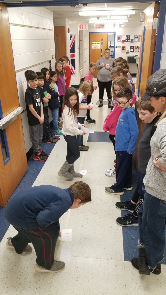 A human number line! @MrsVincent4th #AHSD25patton