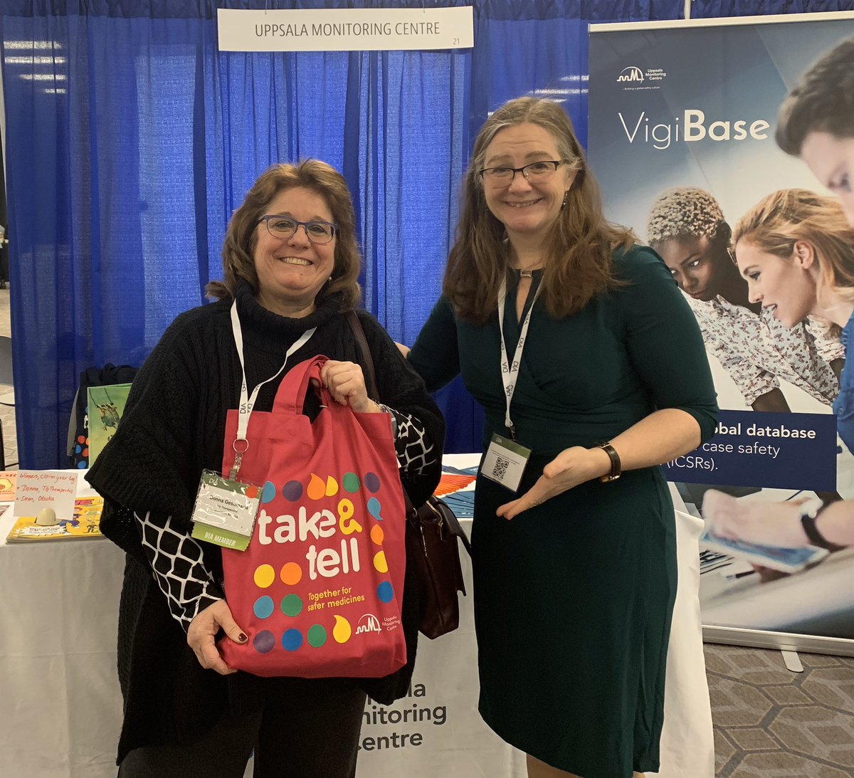 NennePennen's tweet photo. Happy winners with their UMC Goodie bags! Congratulations to Donna & Sam! #PatientSafety #PVRMS20 @UMCGlobalSafety @DrugInfoAssn https://t.co/te1QFUPSz5
