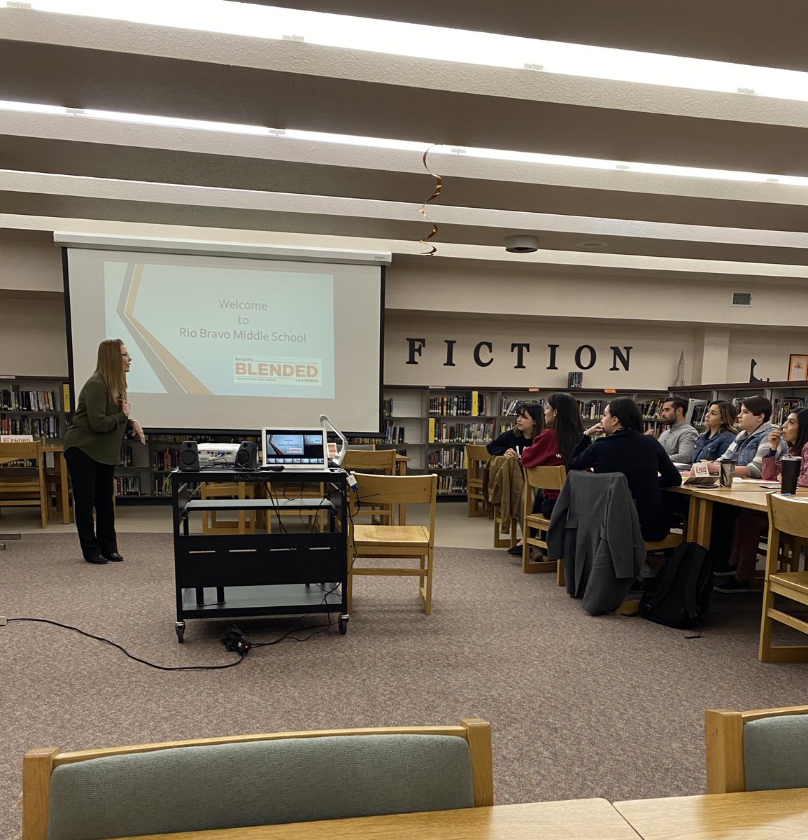 catherinedoc12's tweet photo. Sharing our best practices with others. Thanks Rio Bravo! @RioBravoLobos @YsletaISD Blended learning provides opportunities for student agency and growth! #DistrictOfChampions #MarchingOffTheMap #Ownership https://t.co/BwK5Ah13d8