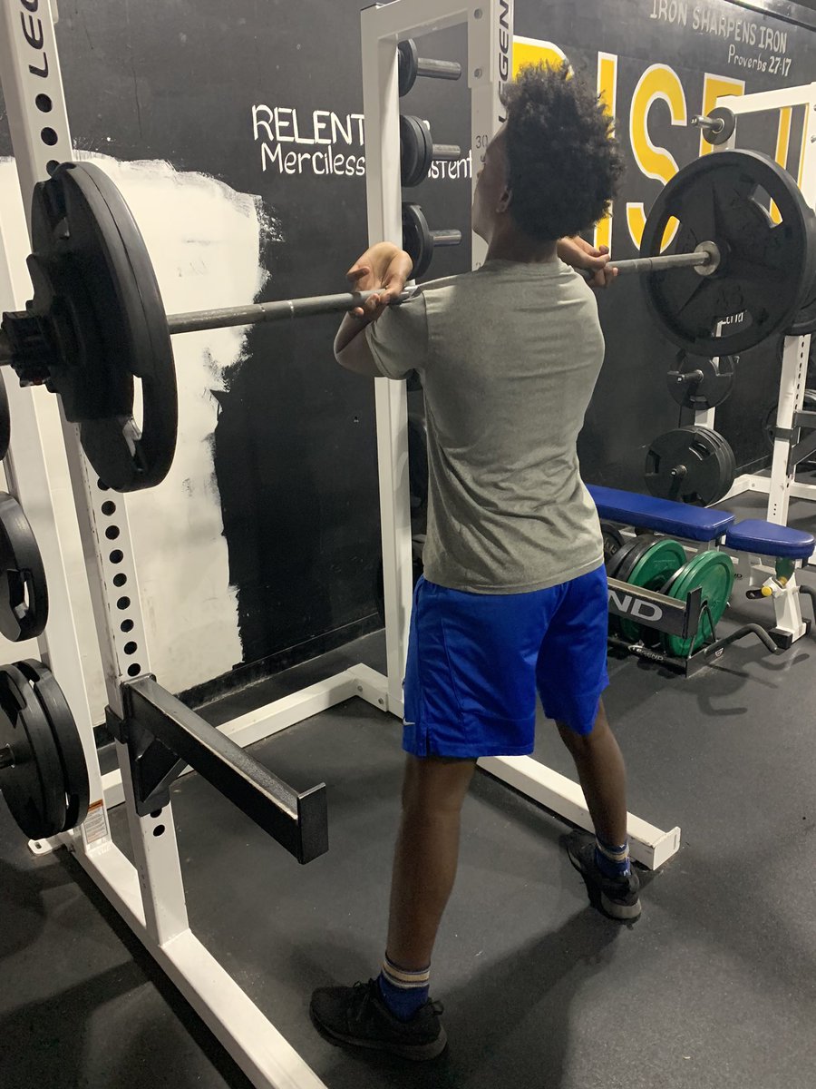 CoachJCrosby's tweet photo. Keith getting after it this morning after playing JV and Varsity bball last night. No days off! @AcademyRecruits https://t.co/Ena0l40GmJ
