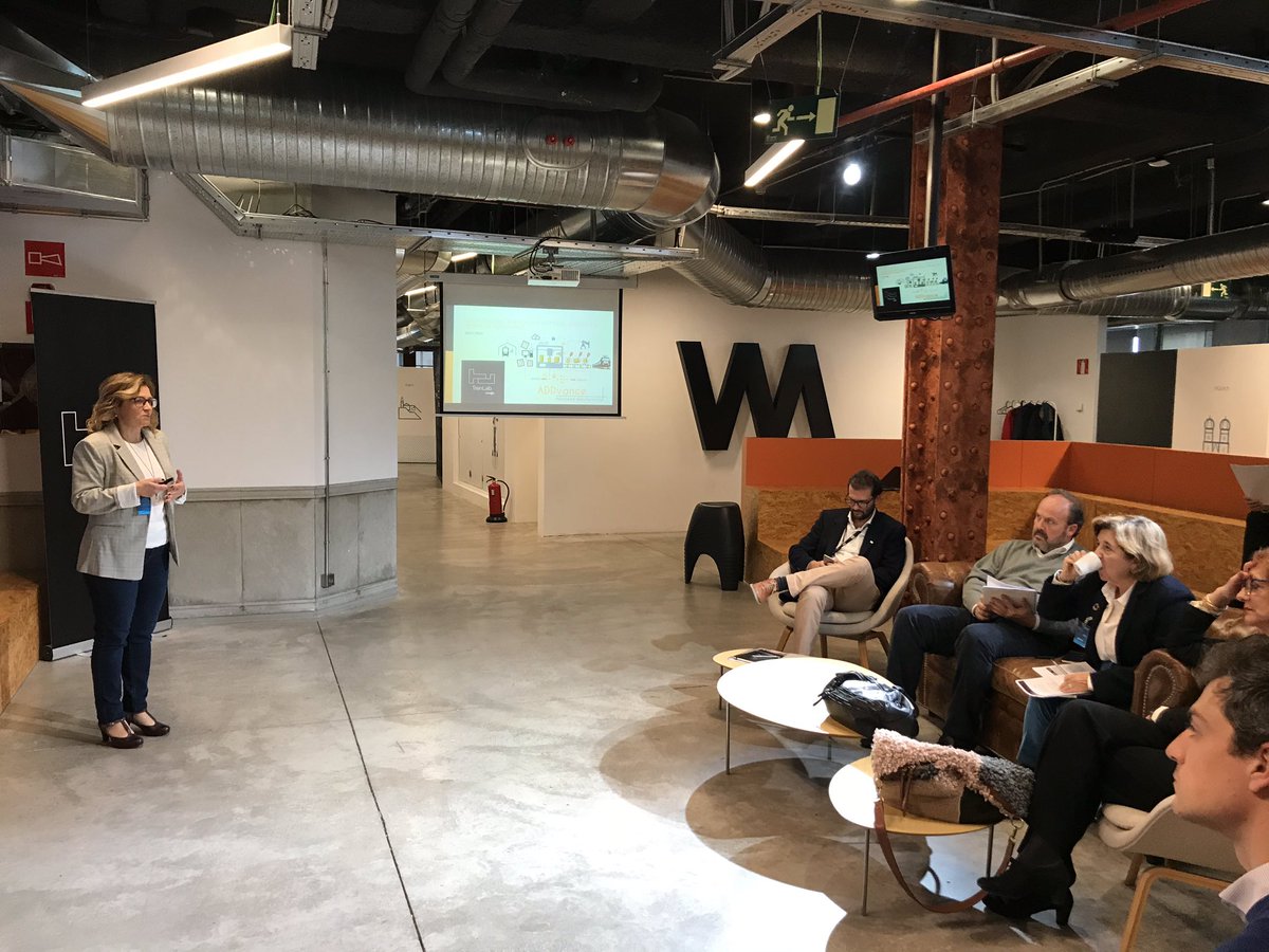 trenlab's tweet photo. 💥10 finalistas de entre +440 startups se juegan hoy la entrada en @trenlab. ¡Mucha suerte a todas con la ronda de pitches! #StartupDay #TrenLabStartups https://t.co/RW72drF4X7