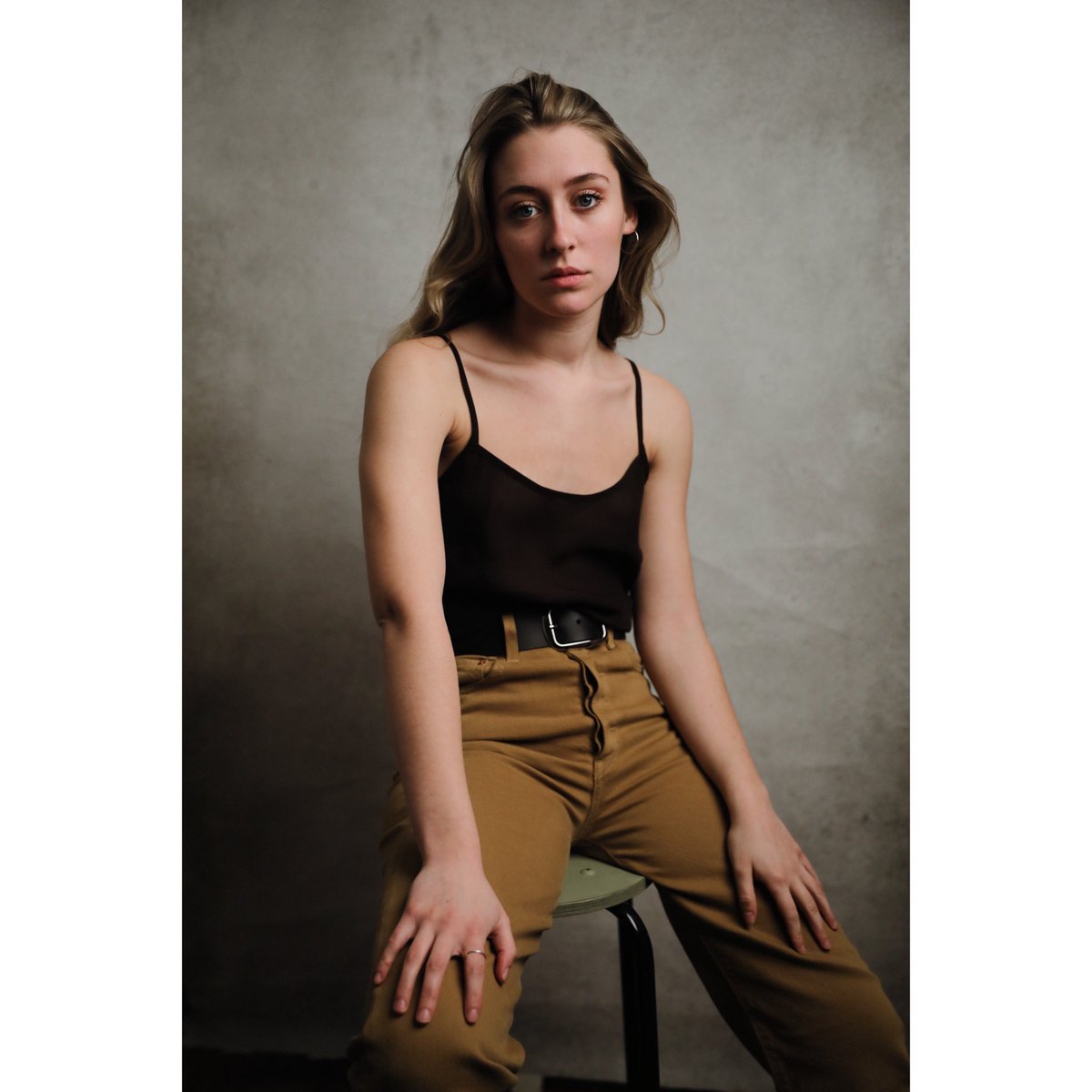 PhoebeStapleton's tweet photo. Some portraits from recent shoot with @StillsByConnor 📸 https://t.co/LPPNwdjbQK
